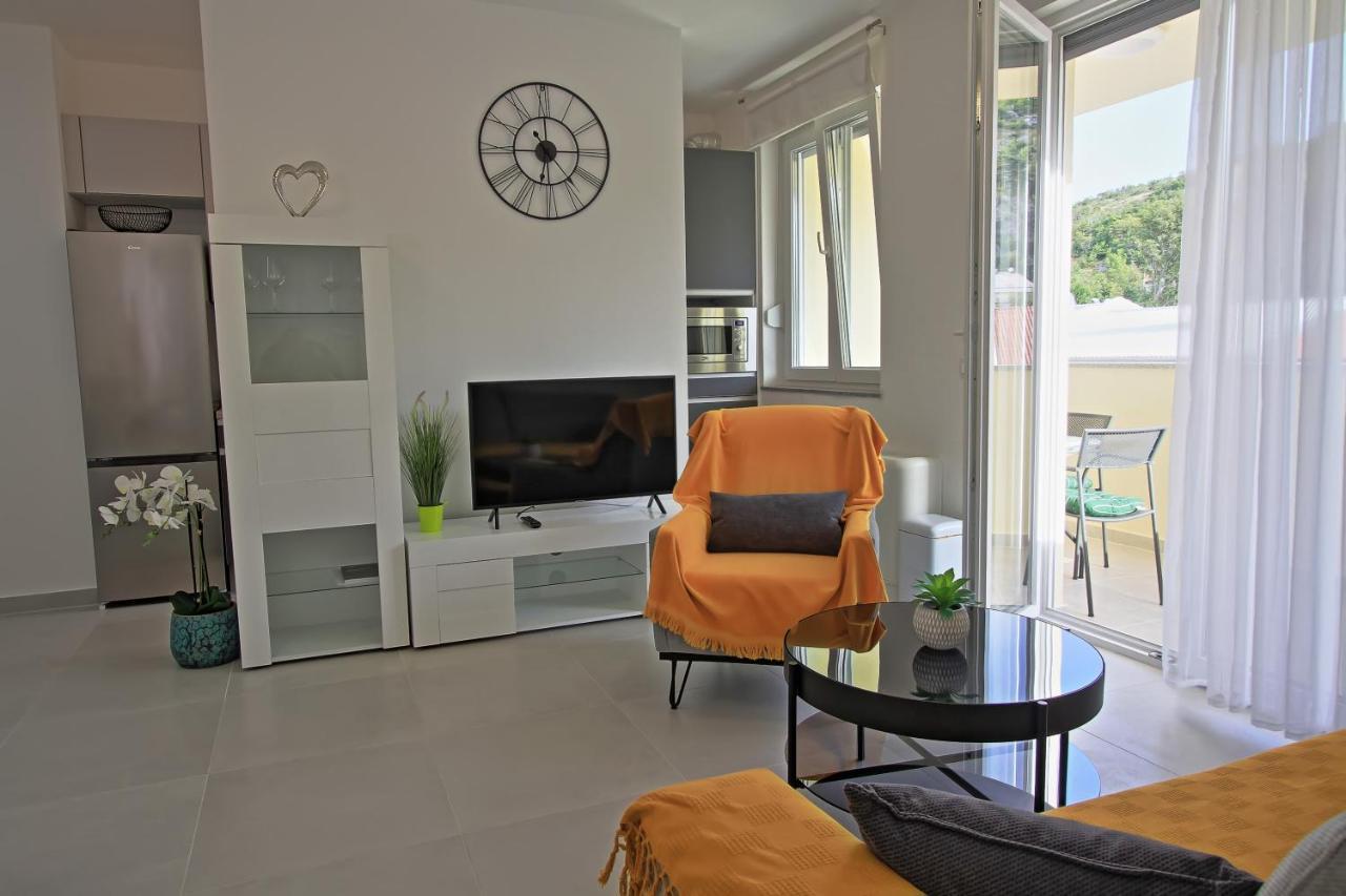Bonaca Apartment เซนญ์ ภายนอก รูปภาพ