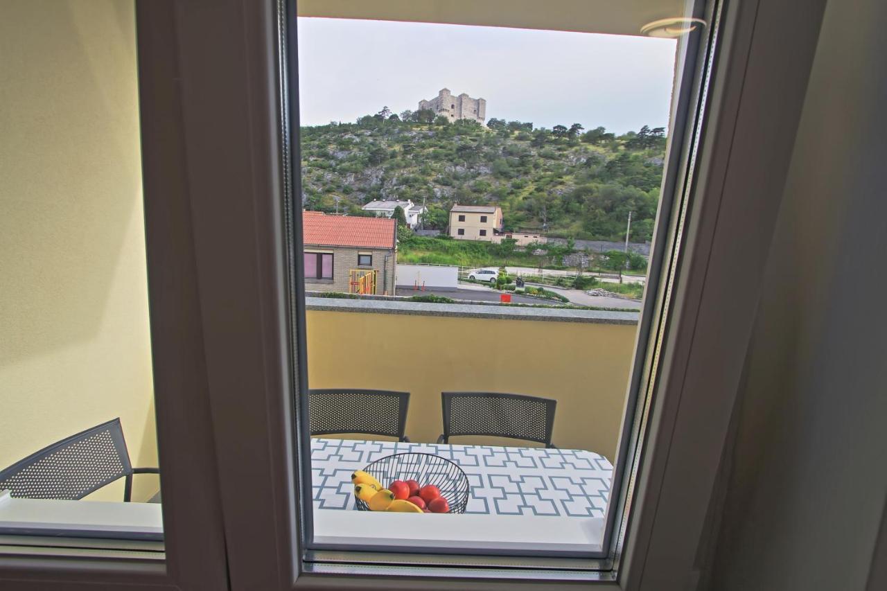 Bonaca Apartment เซนญ์ ภายนอก รูปภาพ